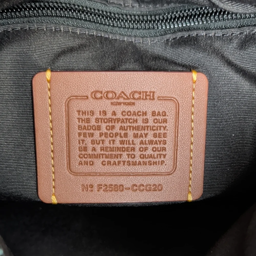 Coach Unisex "Small Finn Crossbody With Coin Purse" Crossbody NWT - Picture 8 of 9